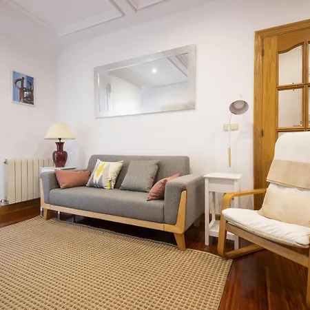 Apartment Olas De Ondarreta - Local Rentss San Sebastian