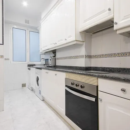 Olas De Ondarreta - Local Rentss * San Sebastián